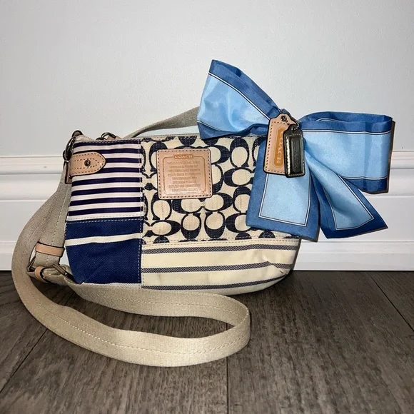 Y2K Coach Signature Patchwork Crossbody Bag - Picture 1 of 9